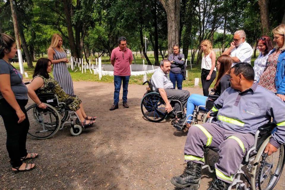 Taller por el *Día Internacional de las Personas con Discapacidad*