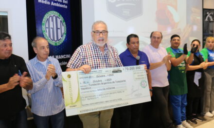 CENA ANUAL SOLIDARIA DE AGOEC A BENEFICIO DE LA FUNDACIÓN ARGENTINA DE TRASPLANTE HEPÁTICO