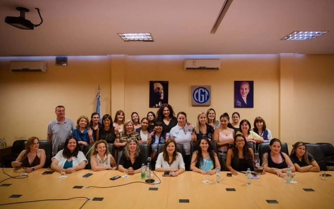 AGOEC participó de una reunión sobre agenda de género, cuidados y desafíos laborales CGT